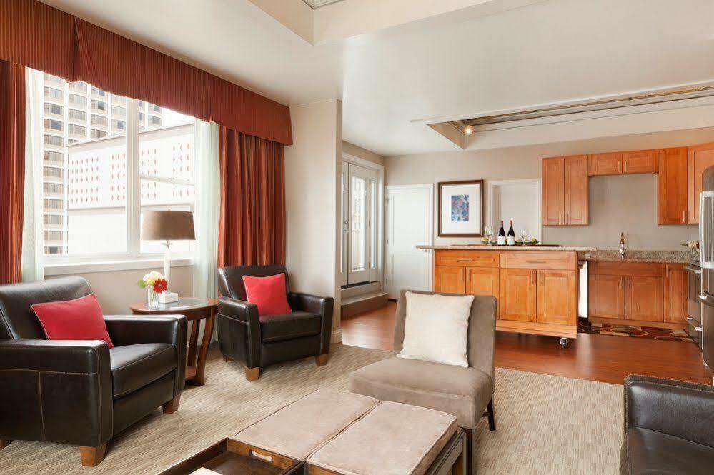 Executive Vintage Court